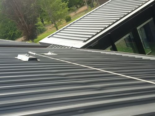 The Vibe Hotel - Marysville Static line roof safety system